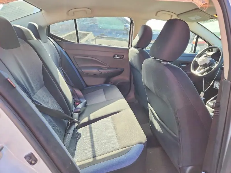 2025 NISSAN VERSA SV   