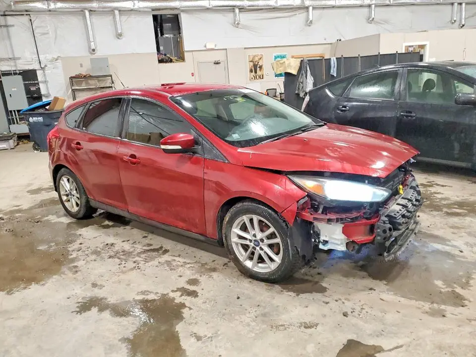 2016 FORD FOCUS SE  