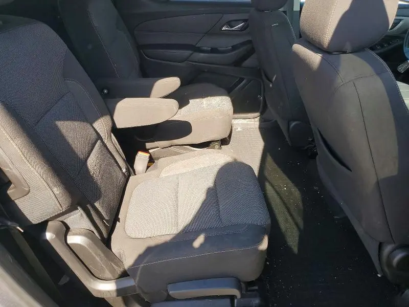 2020 CHEVROLET TRAVERSE LT  