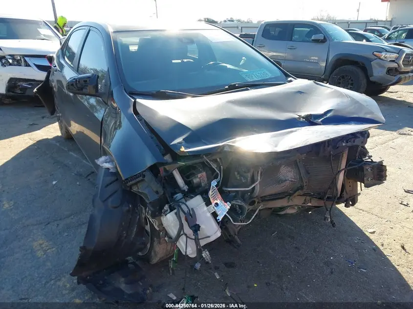 2017 TOYOTA COROLLA SE