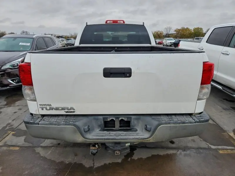 2013 TOYOTA TUNDRA DOUBLE CAB SR5  