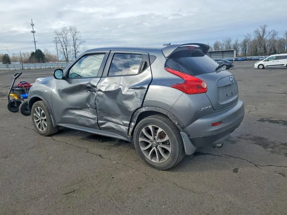 2013 NISSAN JUKE S  