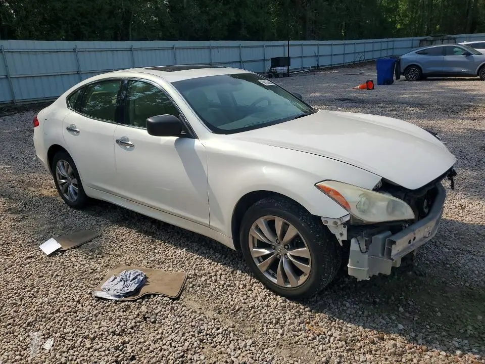 2012 INFINITI M37 X  