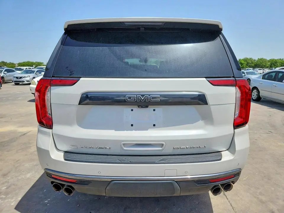 2024 GMC YUKON   