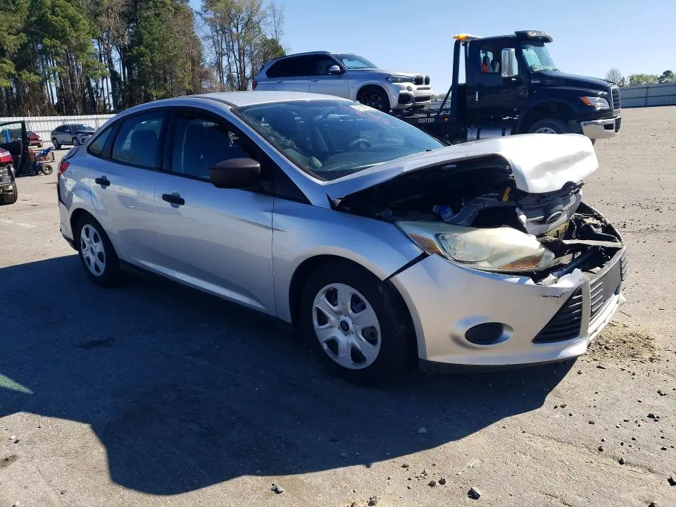 2014 FORD FOCUS S  