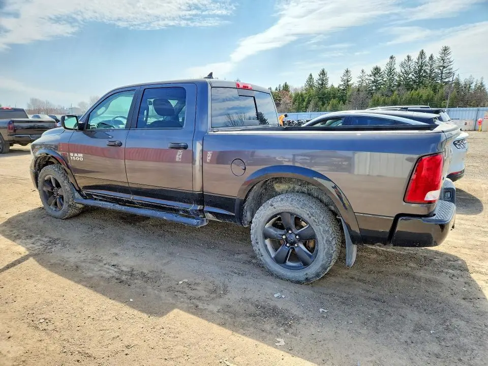 2018 RAM 1500 SLT  