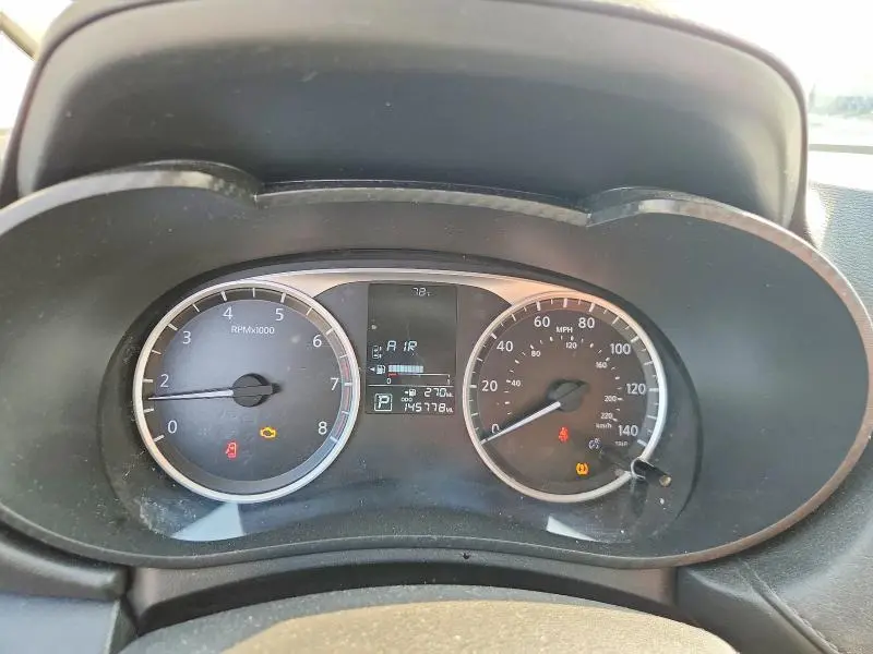 2020 NISSAN VERSA S  