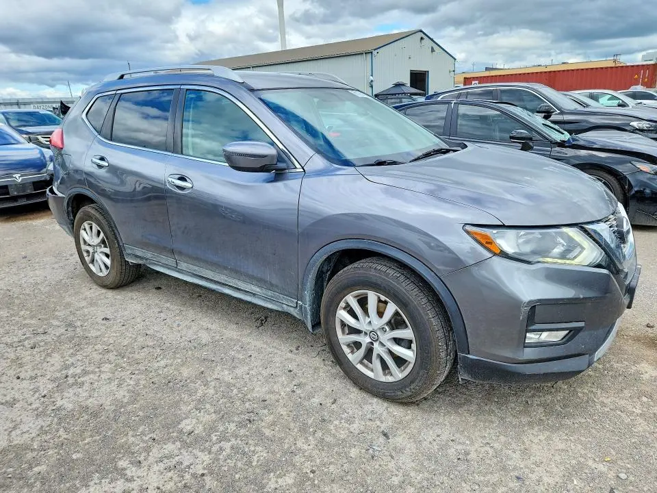 2017 NISSAN ROGUE S  