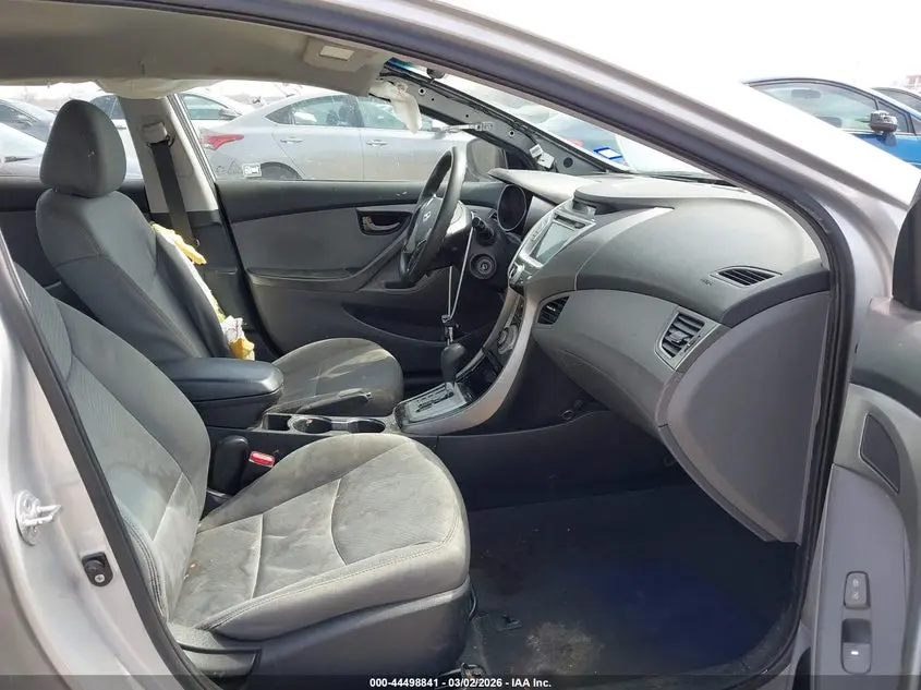 2011 HYUNDAI ELANTRA GLS