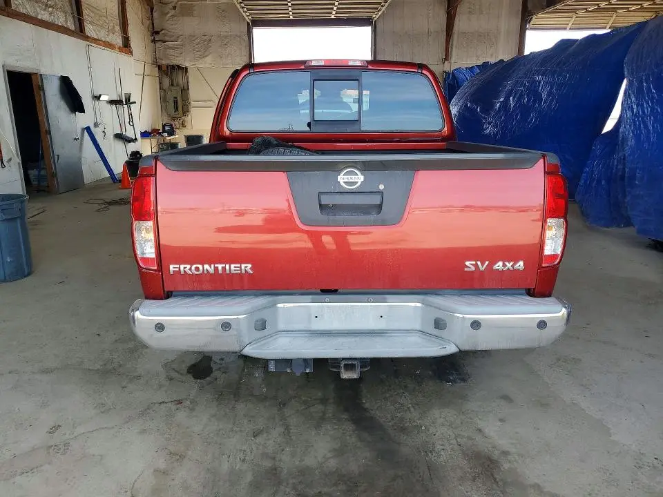 2015 NISSAN FRONTIER S  