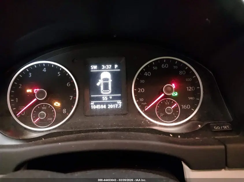 2013 VOLKSWAGEN TIGUAN SE