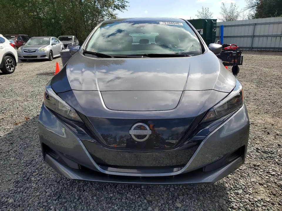 2024 NISSAN LEAF S  