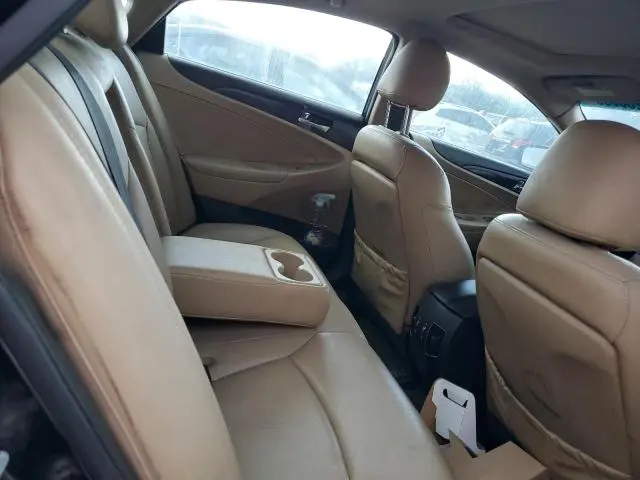 2011 HYUNDAI SONATA SE  