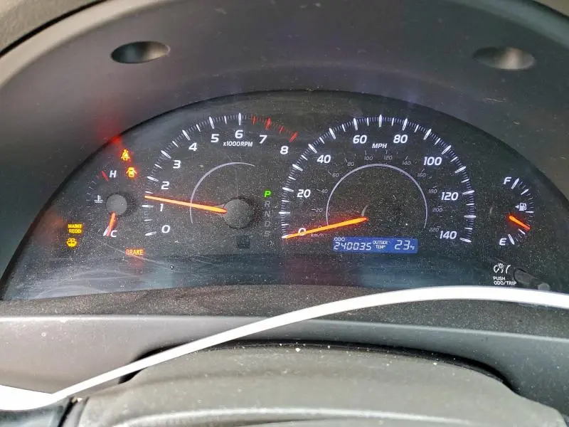2011 TOYOTA CAMRY BASE  