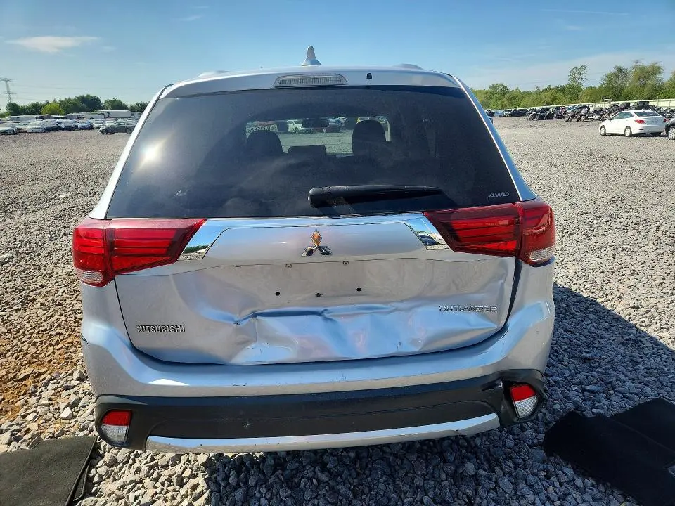 2017 MITSUBISHI OUTLANDER ES  
