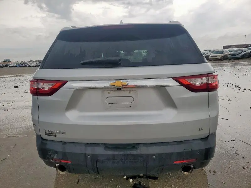 2021 CHEVROLET TRAVERSE LT  