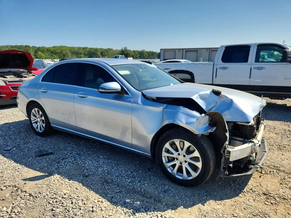 2017 MERCEDES-BENZ E 300 4MATIC  