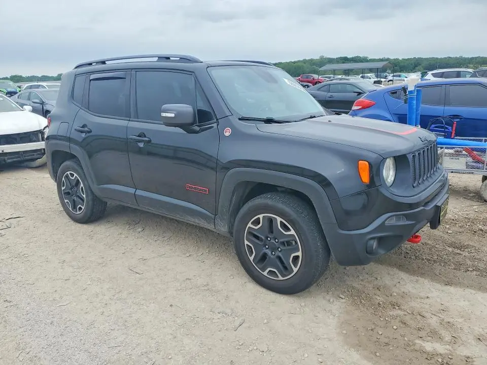 2015 JEEP RENEGADE TRAILHAWK  