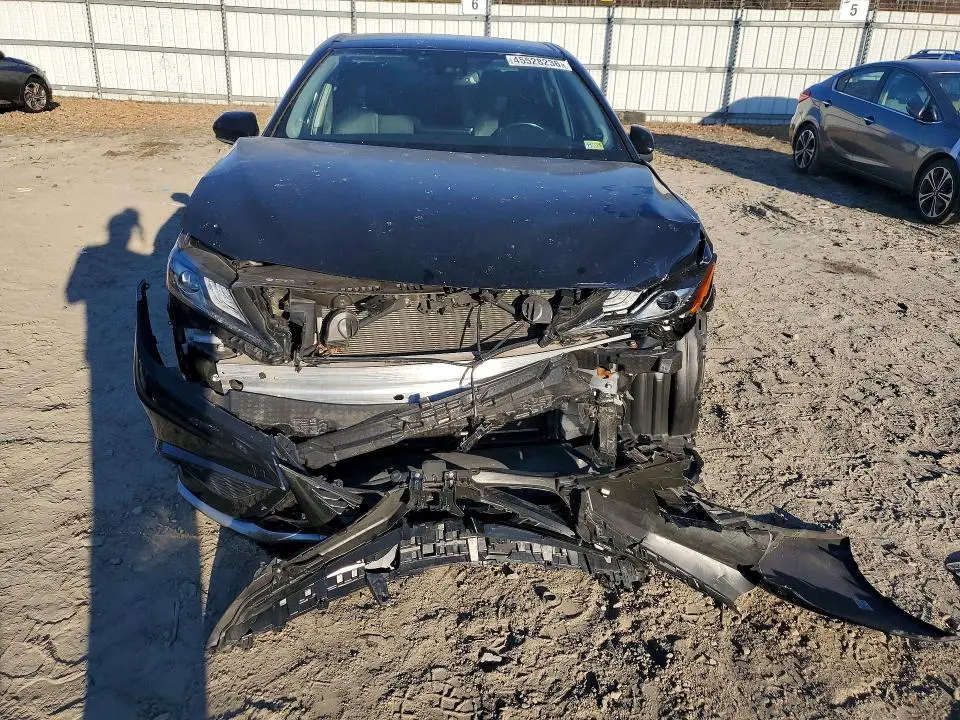 2021 TOYOTA CAMRY XSE  