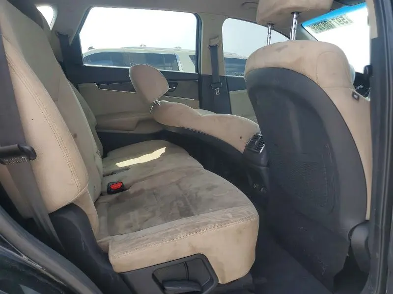 2019 KIA SORENTO LX V6  