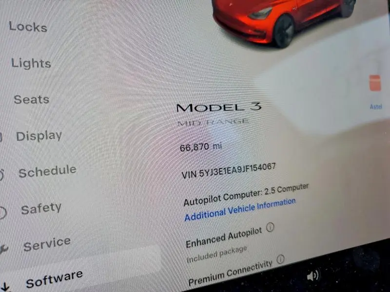 2018 TESLA MODEL 3   