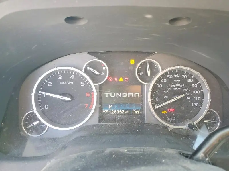 2017 TOYOTA TUNDRA SR5  