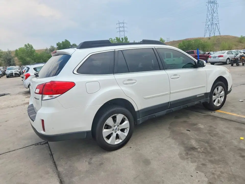 2012 SUBARU OUTBACK 2.5I LIMITED  
