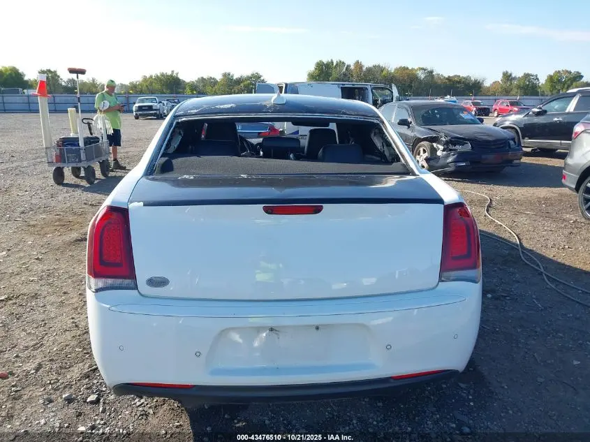 2017 CHRYSLER 300 300S AWD