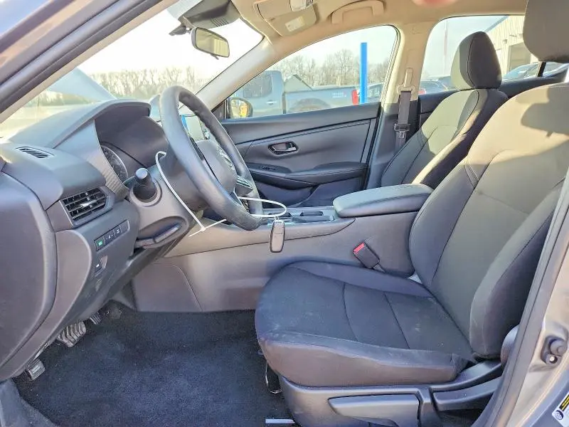 2025 NISSAN SENTRA S  