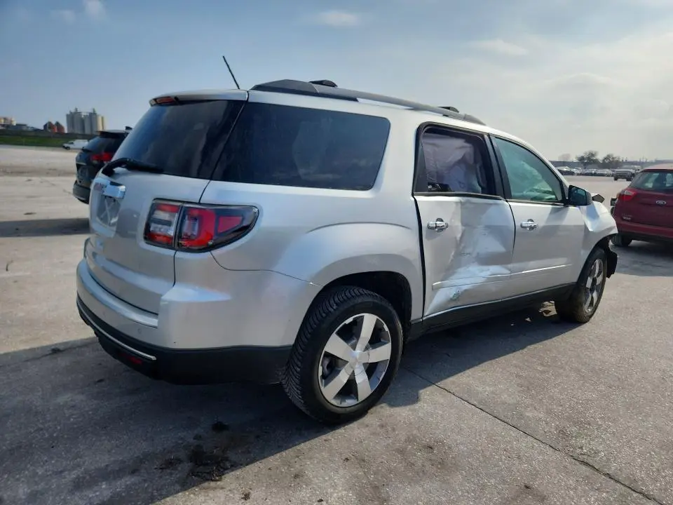 2015 GMC ACADIA SLE  