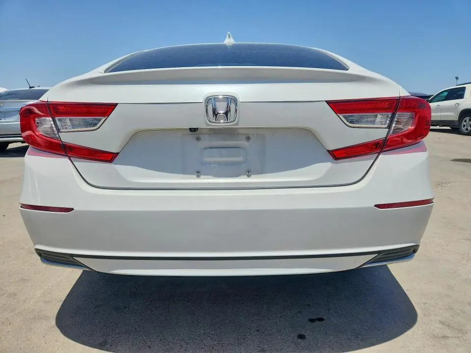 2020 HONDA ACCORD LX  