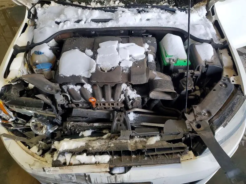 2012 VOLKSWAGEN JETTA SE  