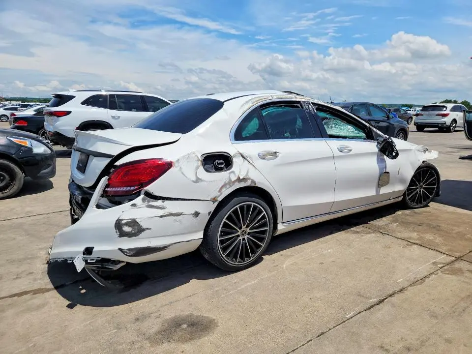 2021 MERCEDES-BENZ C 300  