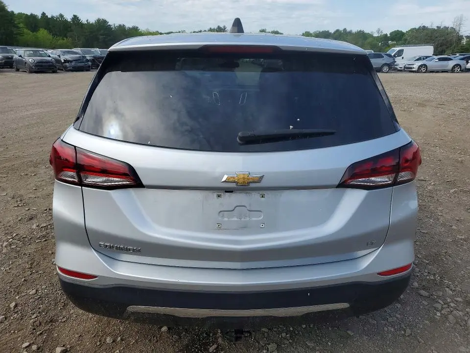 2022 CHEVROLET EQUINOX LT  