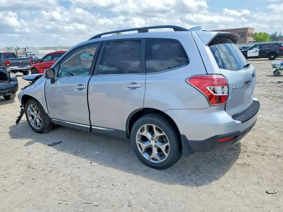 2016 SUBARU FORESTER   