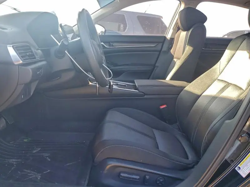 2019 HONDA ACCORD EX  