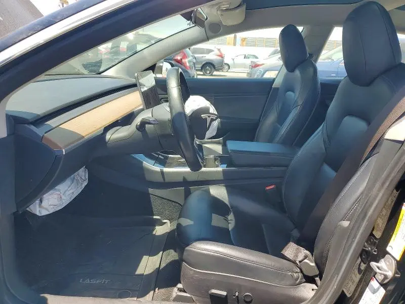 2018 TESLA MODEL 3   