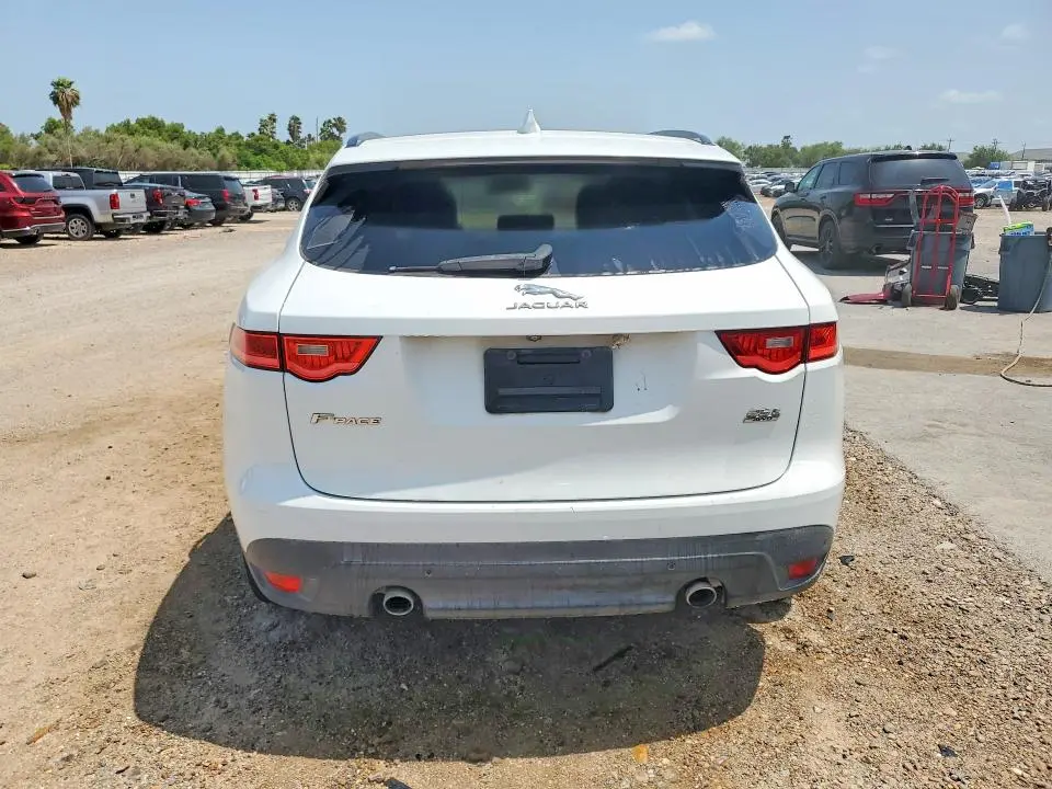 2018 JAGUAR F-PACE PRESTIGE  