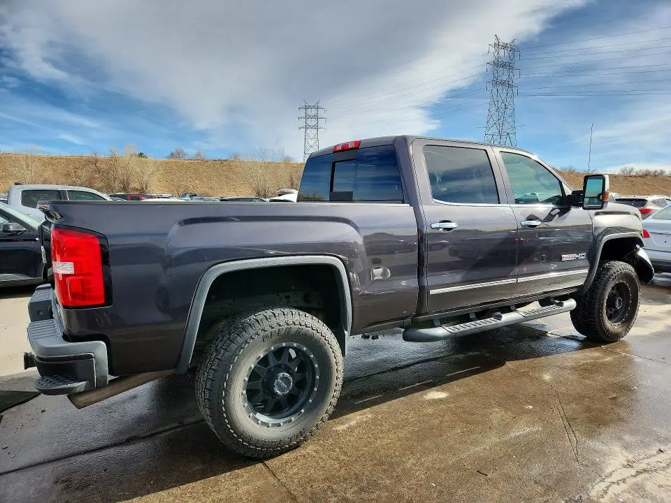 2016 GMC SIERRA K2500 SLT  
