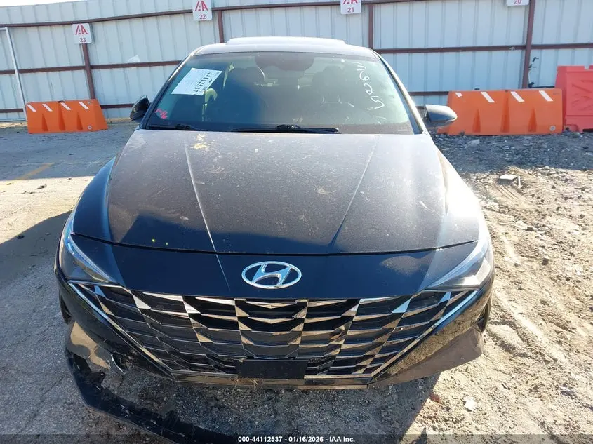 2022 HYUNDAI ELANTRA LIMITED