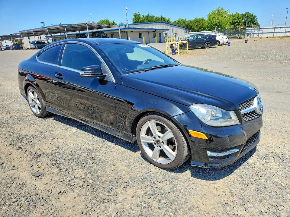 2014 MERCEDES-BENZ C 250  