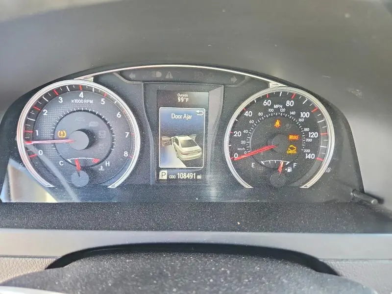 2016 TOYOTA CAMRY XSE V6  