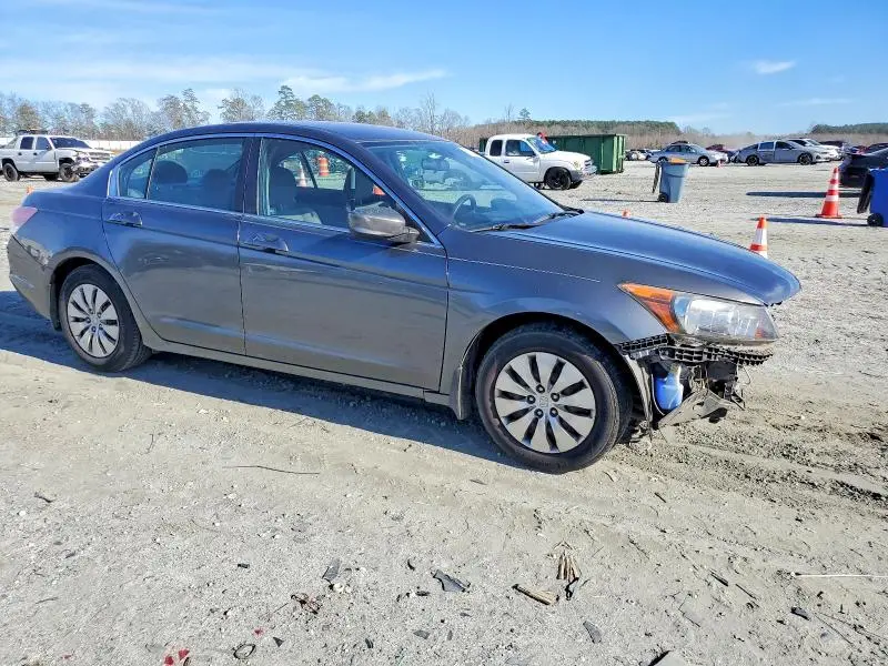 2011 HONDA ACCORD LX  
