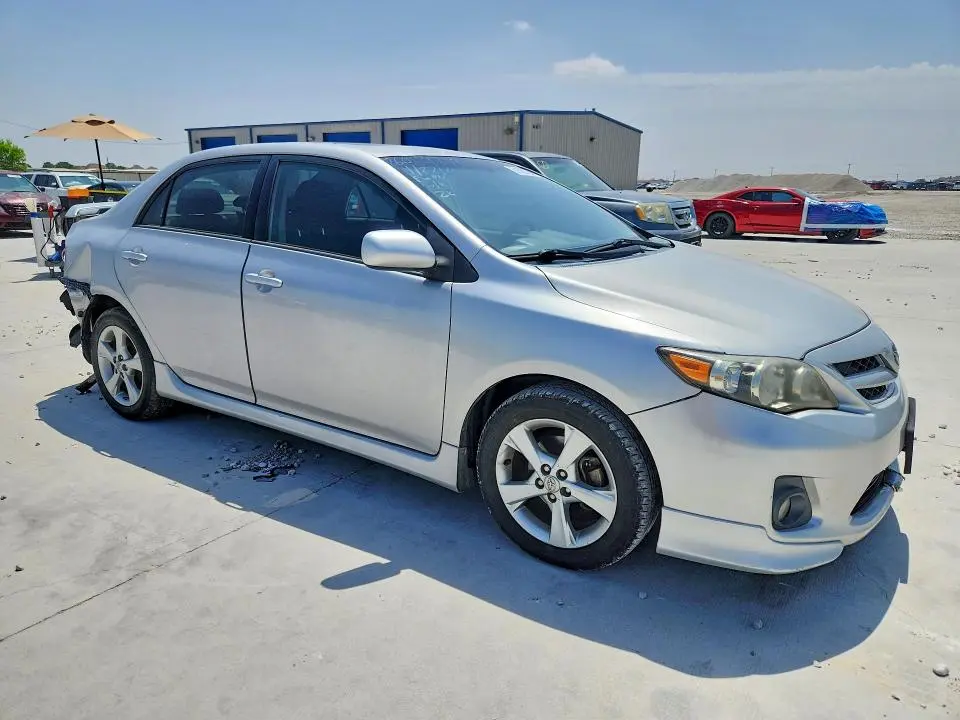 2012 TOYOTA COROLLA S  