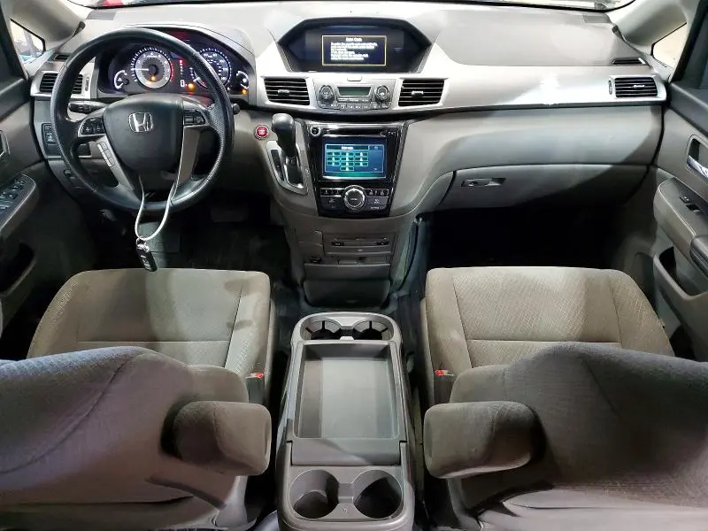 2016 HONDA ODYSSEY SE  