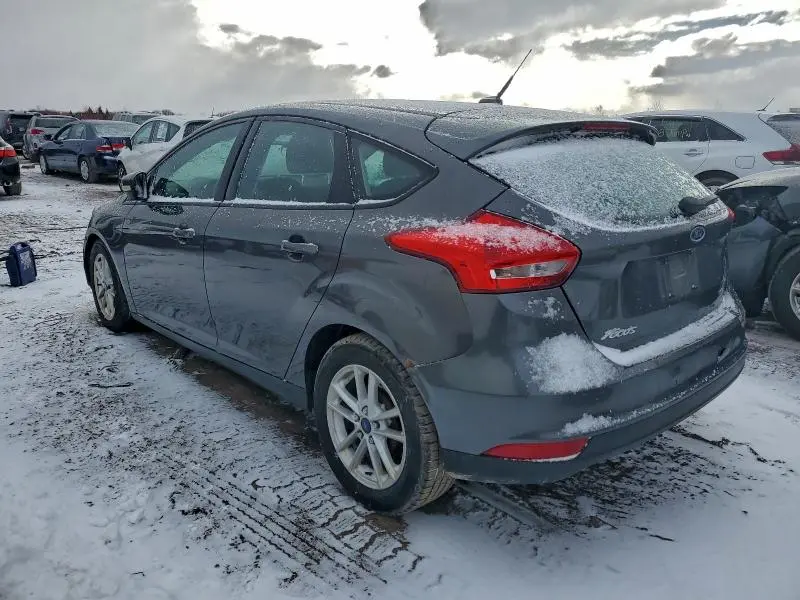 2015 FORD FOCUS SE  