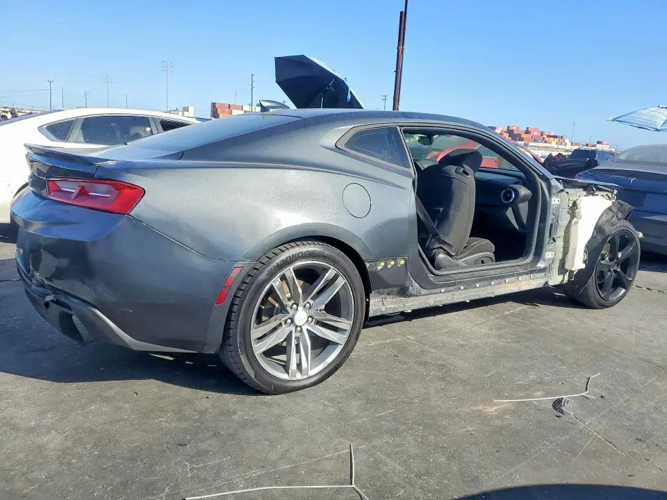 2016 CHEVROLET CAMARO LT  