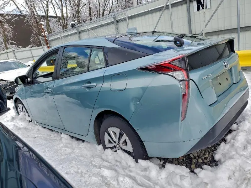 2017 TOYOTA PRIUS   