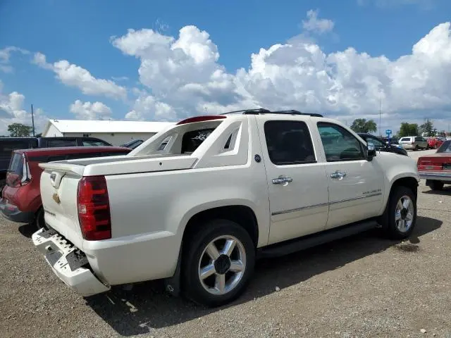 2013 CHEVROLET AVALANCHE LTZ  
