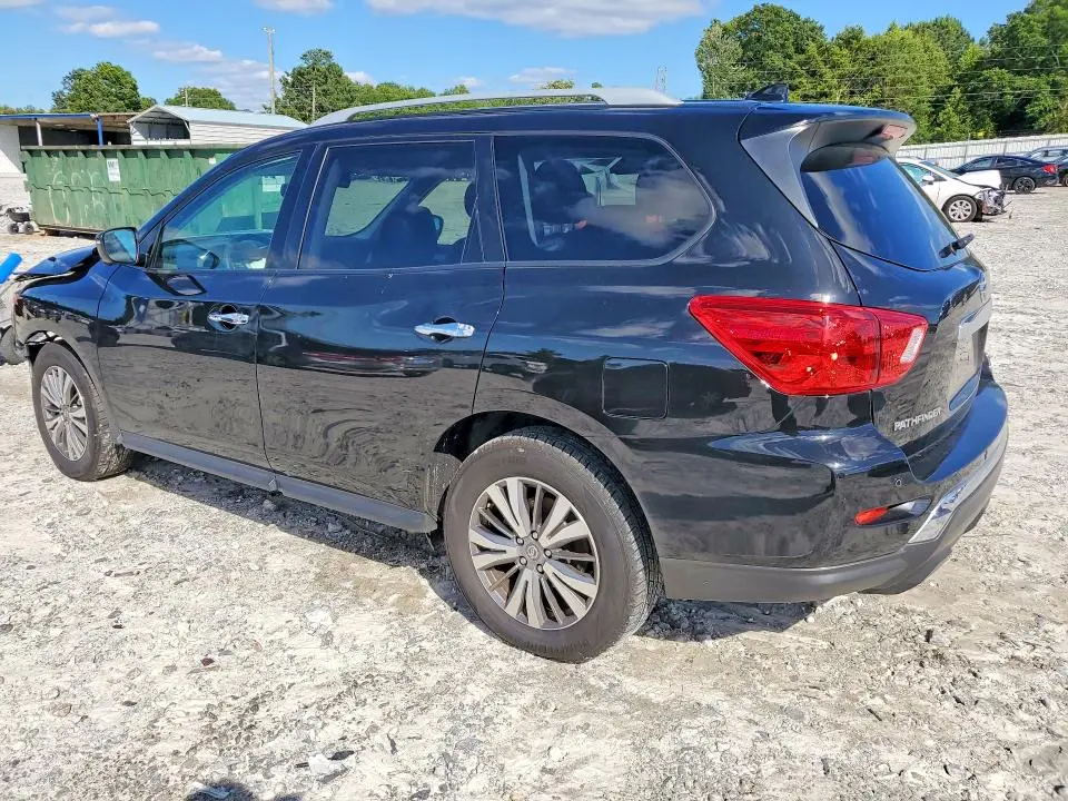 2019 NISSAN PATHFINDER SL  